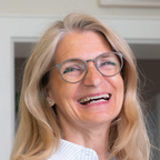  Tania Dohr