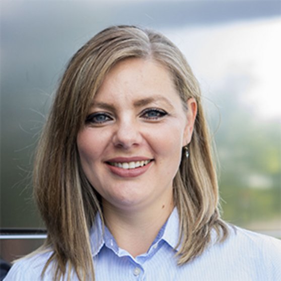  Elina Schürmann