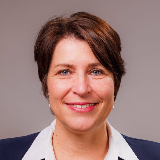 Jeannine Hohmann